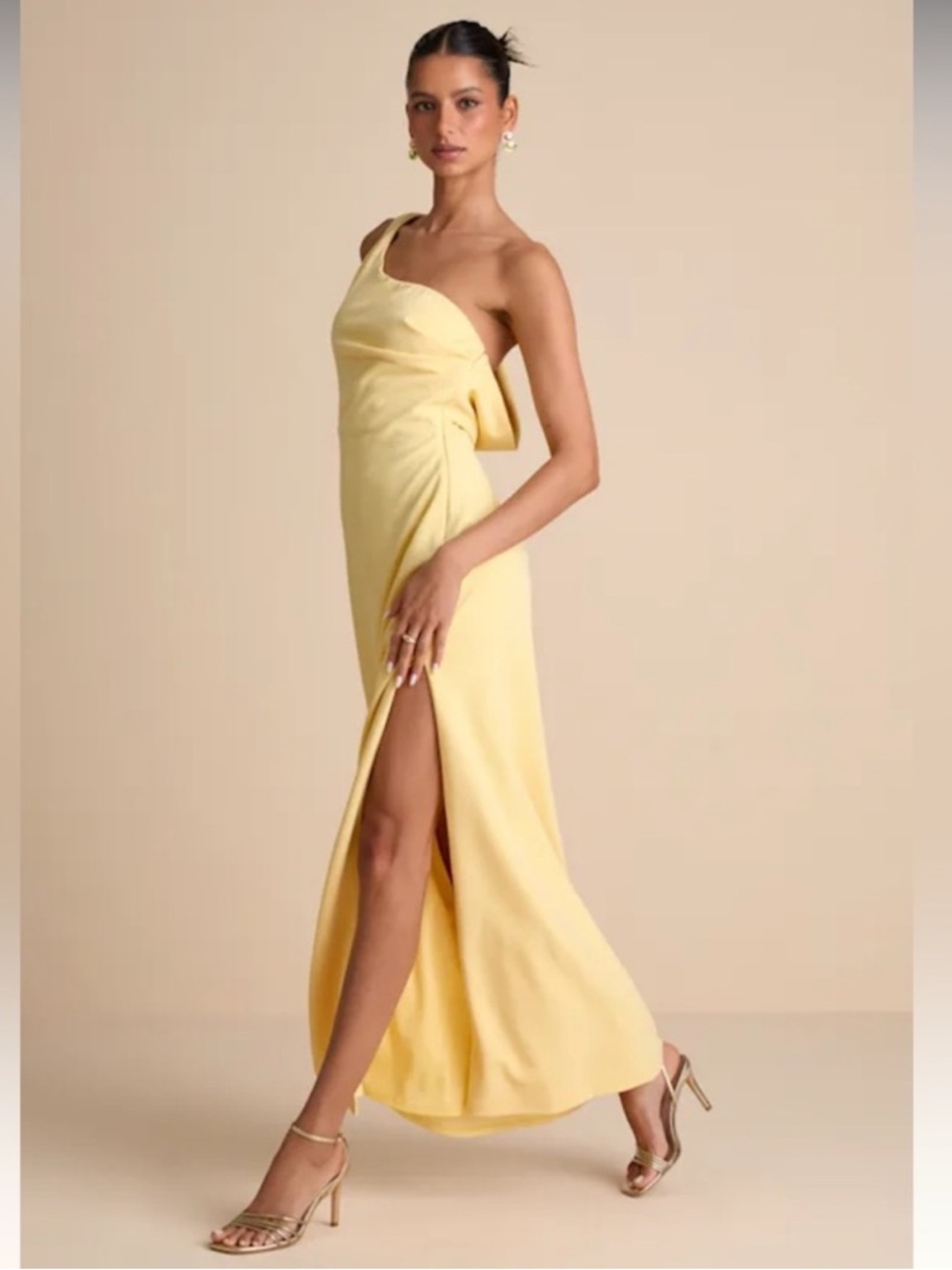 Lulu's Pale Yellow One-Shoulder Slit Gown